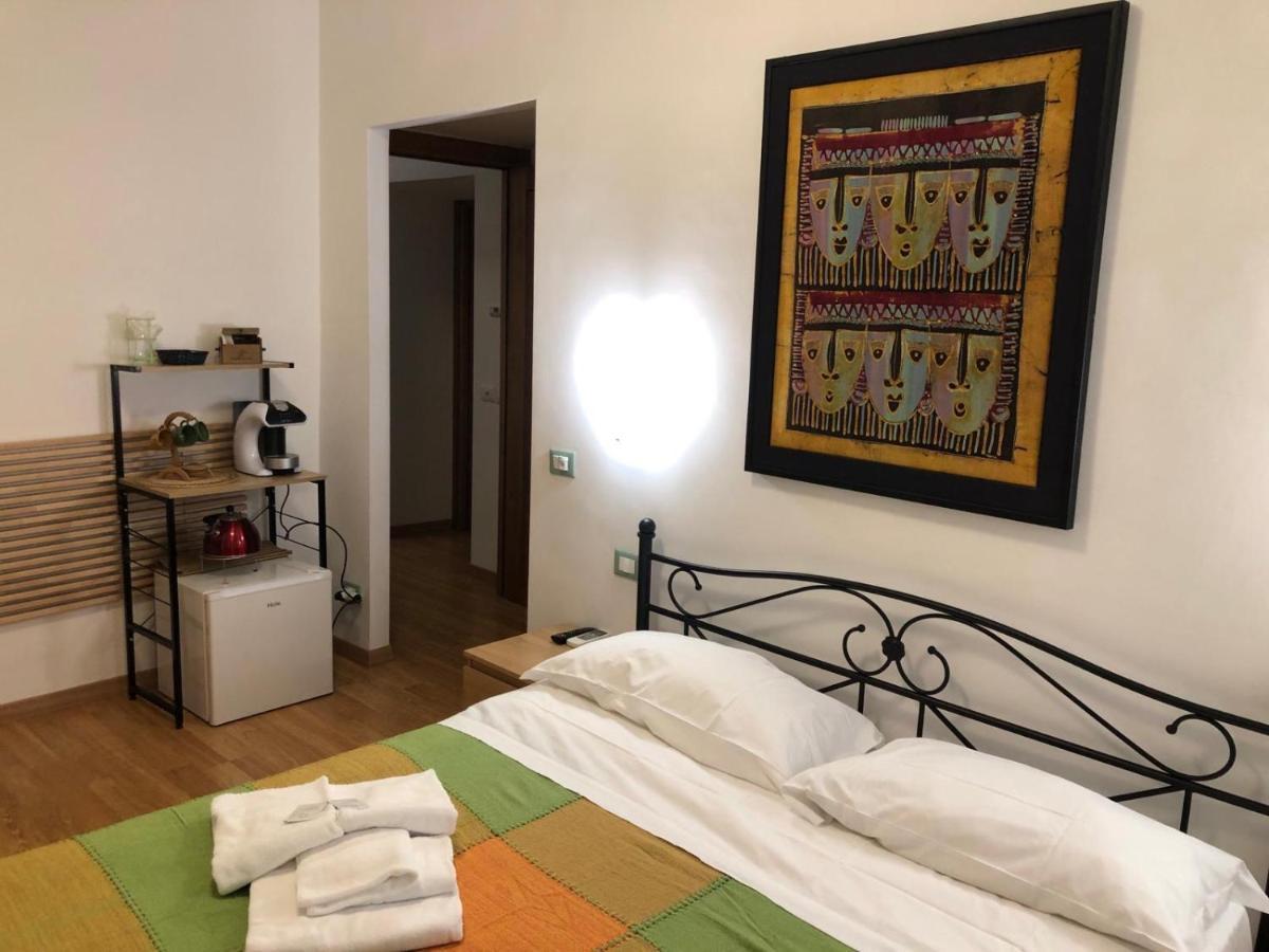 Maison Vaticana Rome Buitenkant foto